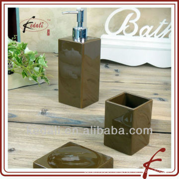 simply bathroom accessories